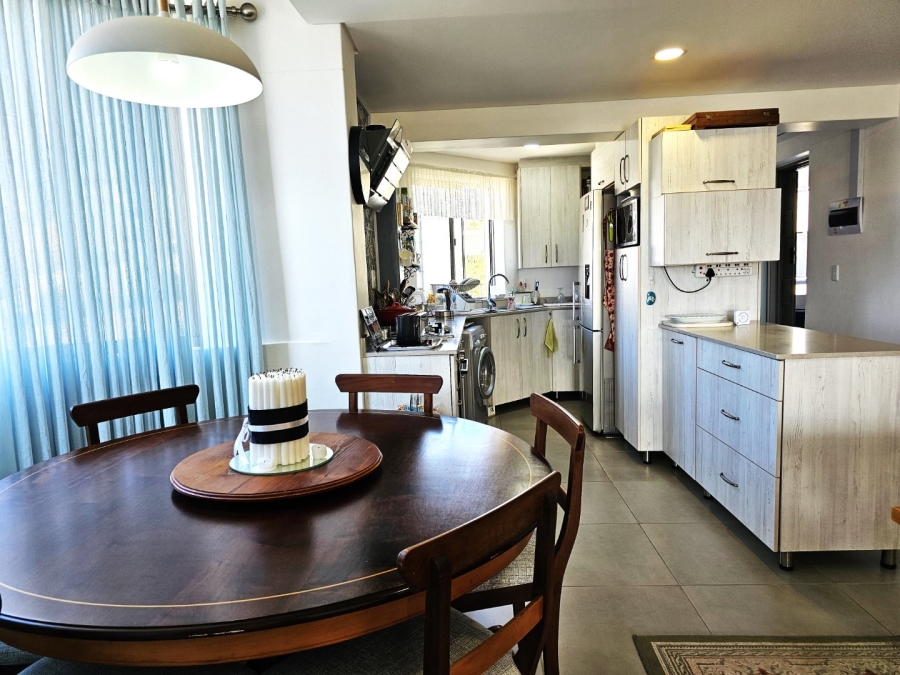 2 Bedroom Property for Sale in Island View Western Cape